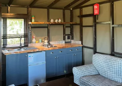 Goshawk Tent (Glamping Tent 6) Kitchen