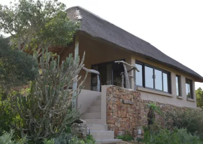Huntshoek Lodge Fully Catered Zebra Chalet